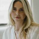34 yr old Lonely businesswoman seeking female in Devon